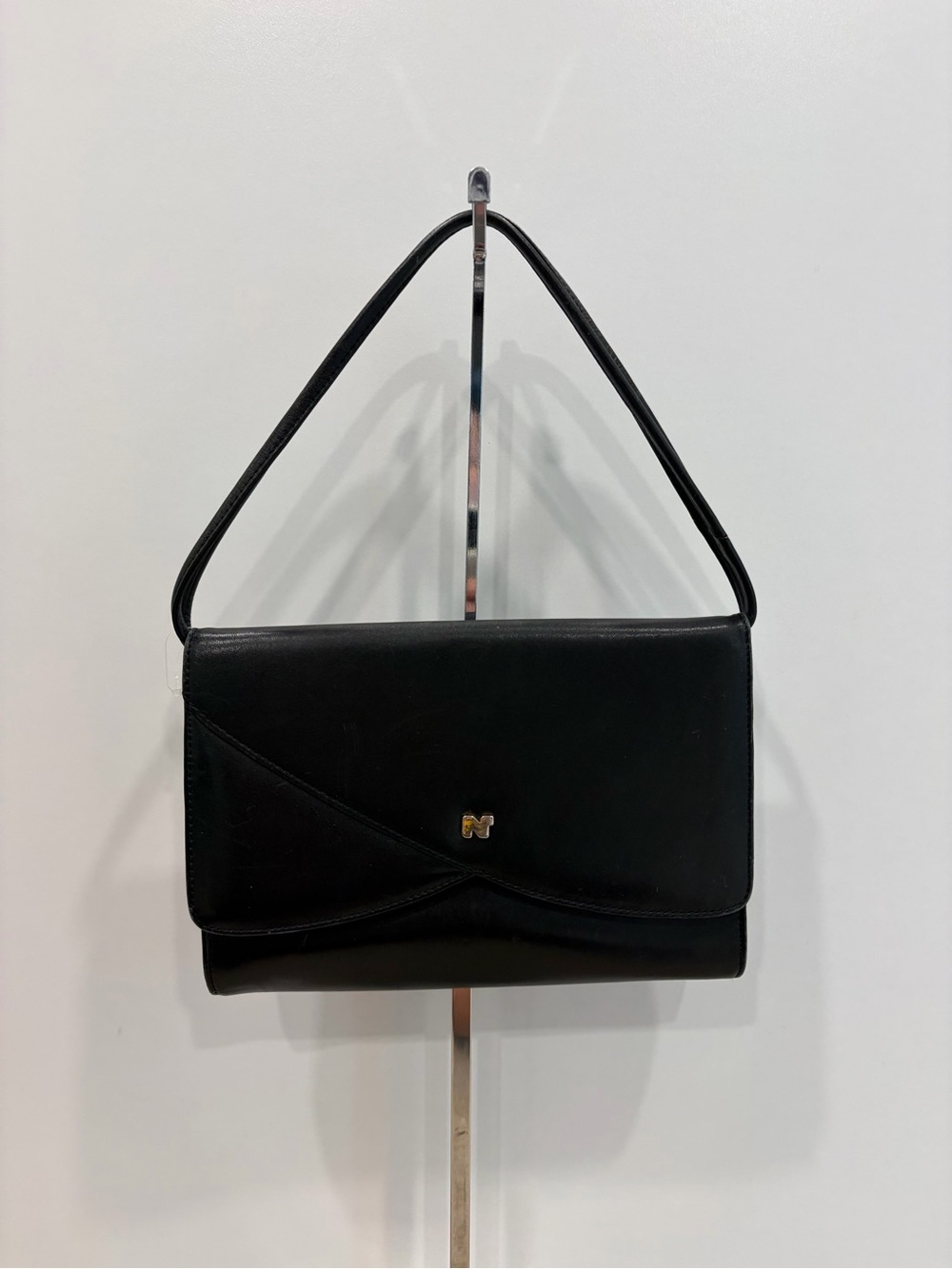 Nina Ricci Black Leather Shoulder Bag with Gold Logo
